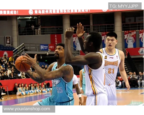 球迷远征客场误入敌营，遭遇山西男篮魔鬼主场